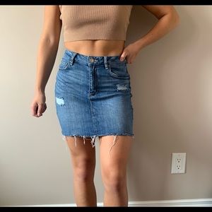 Strechy denim skirt